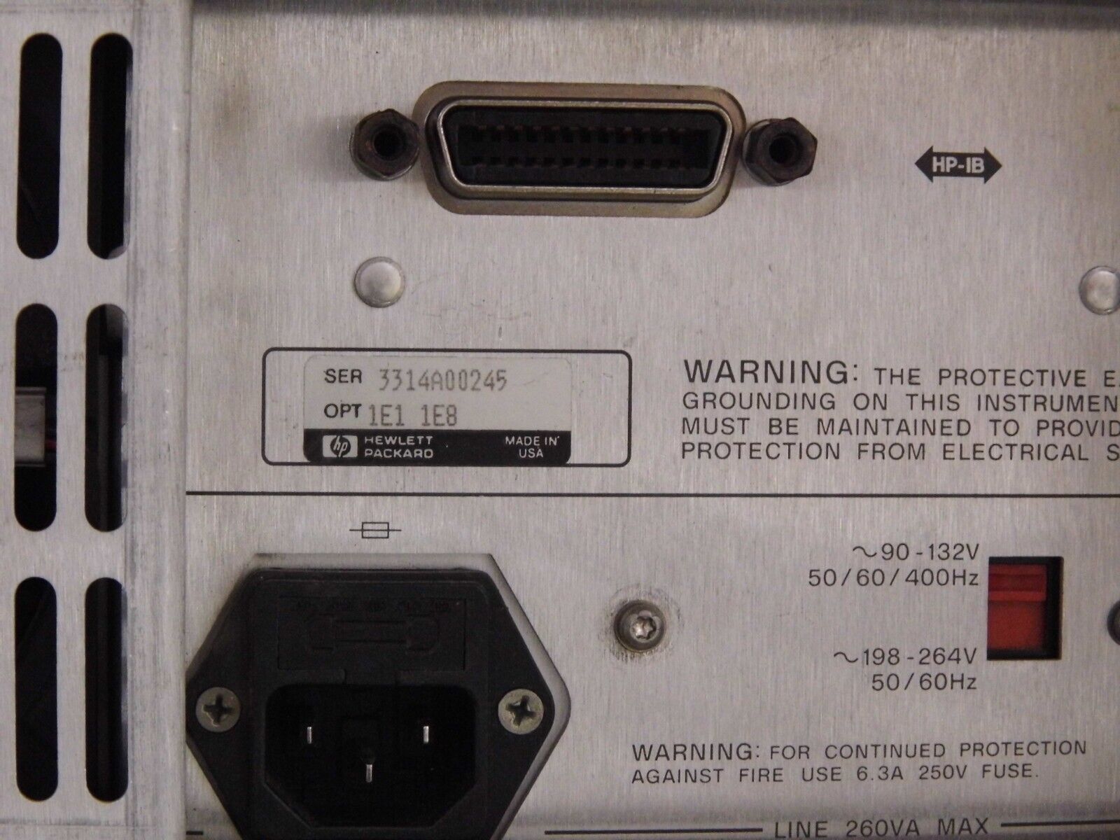 Agilent HP 83732A Synthesized Signal Generator,10Mhz-20GHz w/1E1/1E8 Agilent HP 83732A Synthesized Signal Generator,10Mhz-20GHz w/1E1/1E8